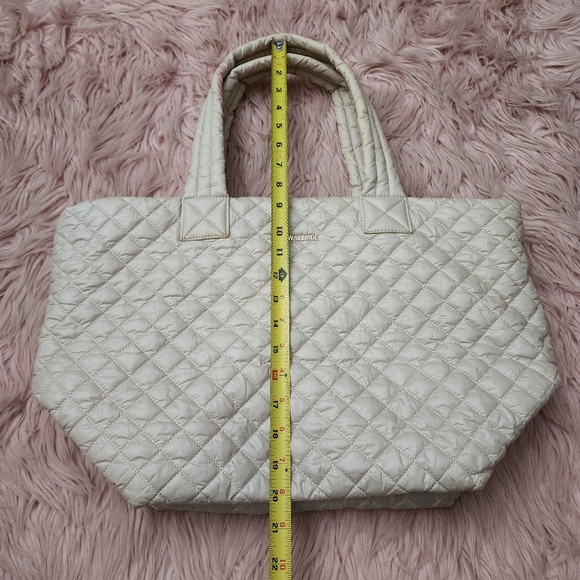 Mz Wallace Metro Tote medium quilted - Picture 14 of 16